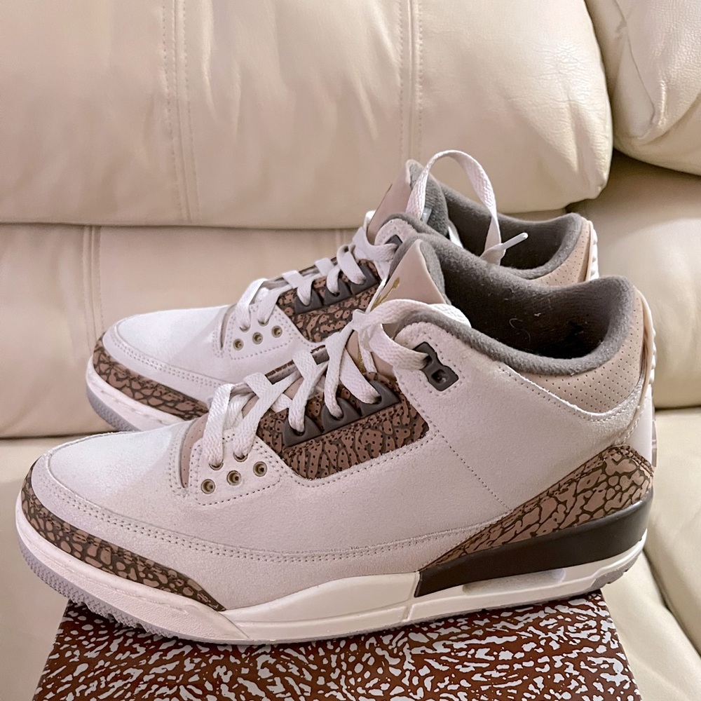 Jordan 3s in GREAT condition size 9 Men’s - Picture 4 of 5